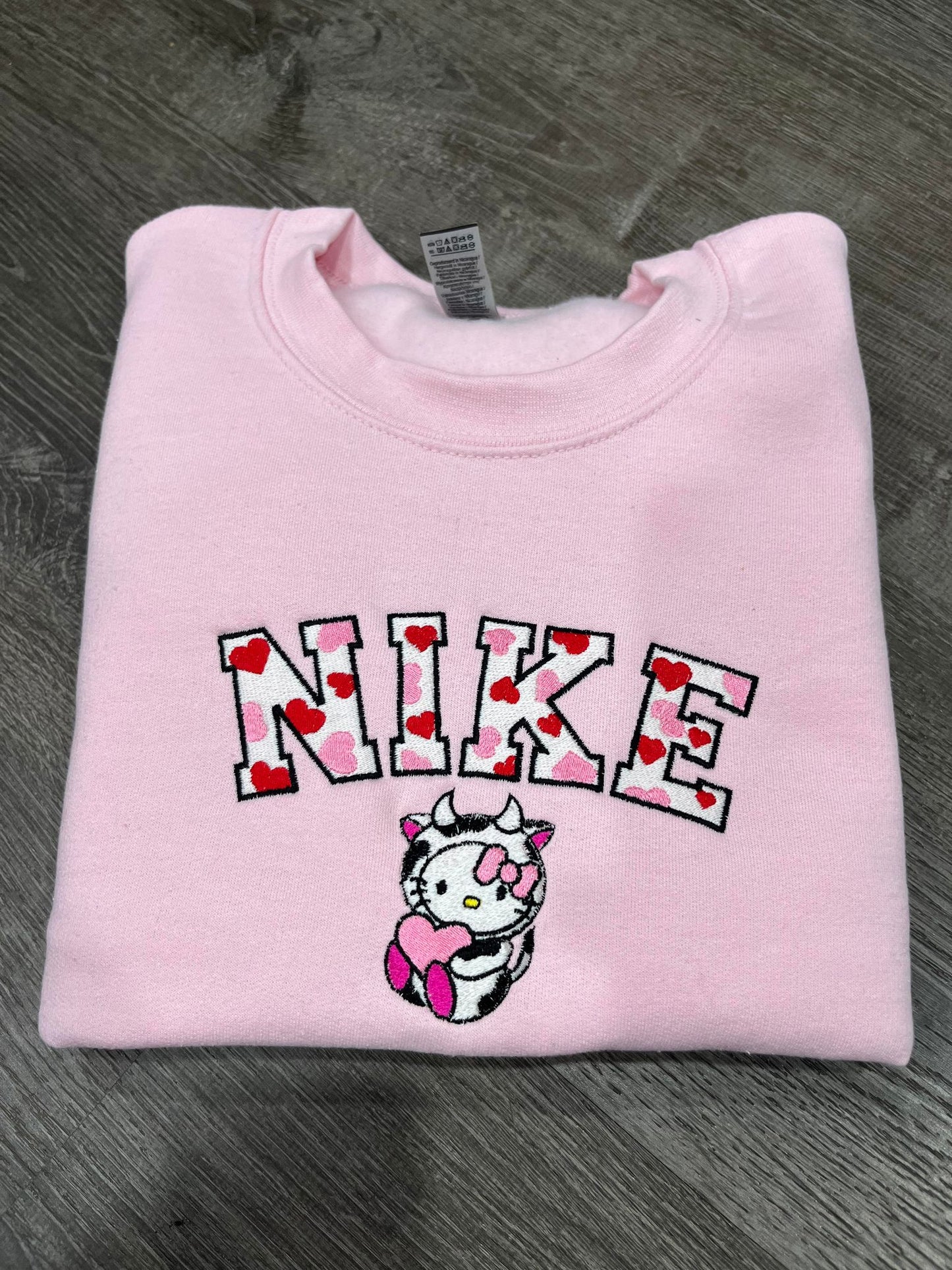 VAQUITA - LIGHT PINK CREWNECK SWEATSHIRT - UNISEX