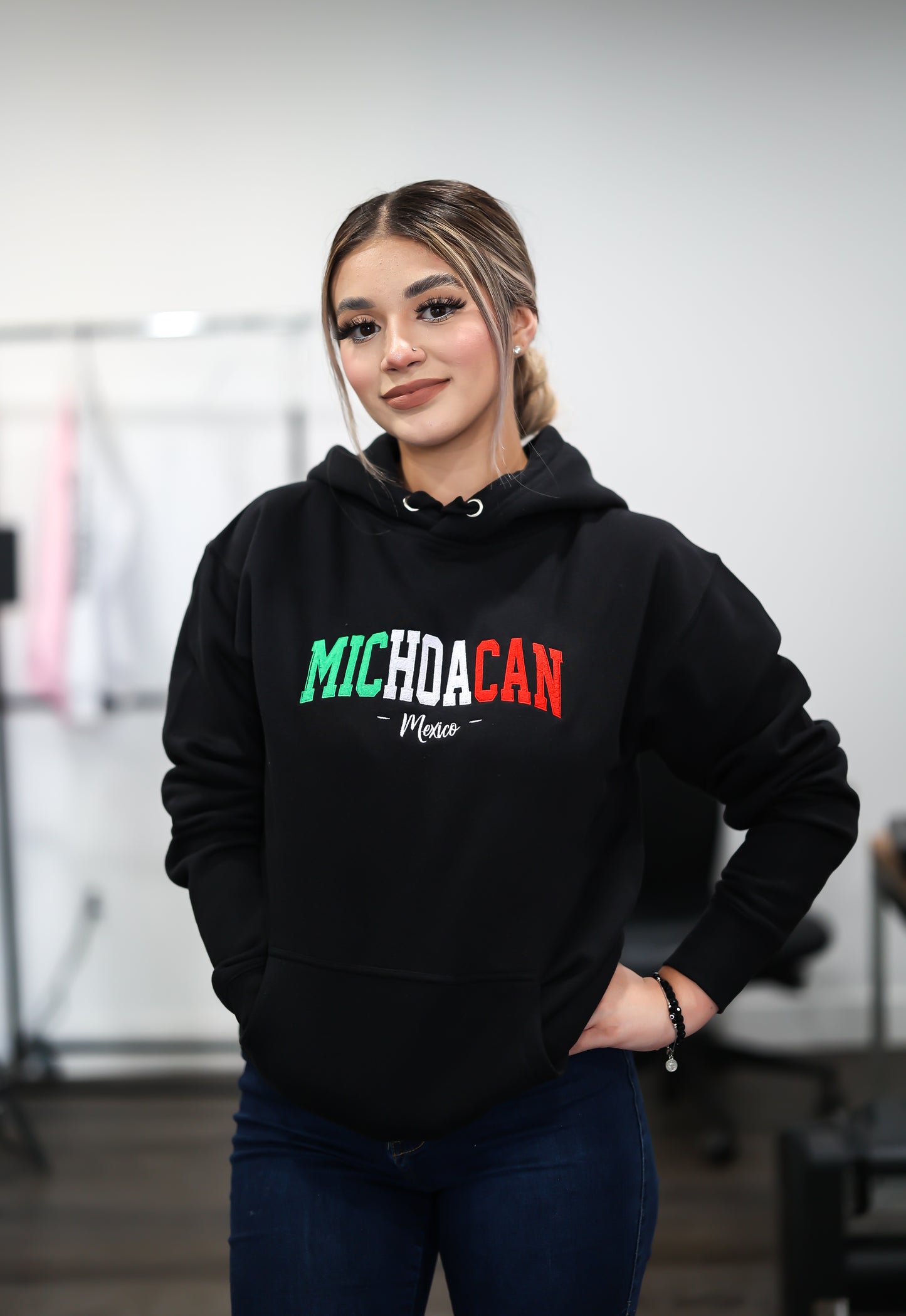 MICHOACAN - BLACK HOODIE - UNISEX - BORDADO