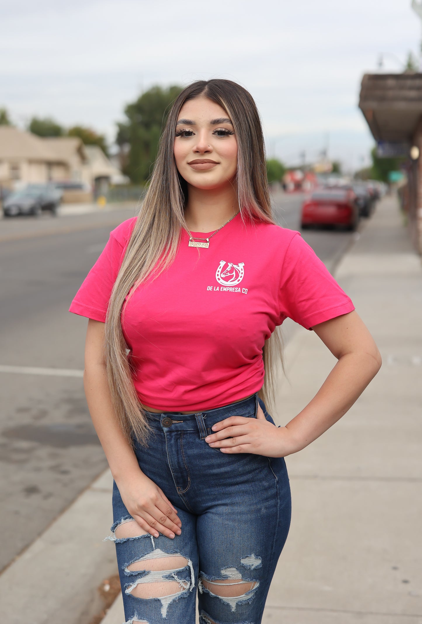 BARBIE HOT PINK DE LA EMPRESA T SHIRT